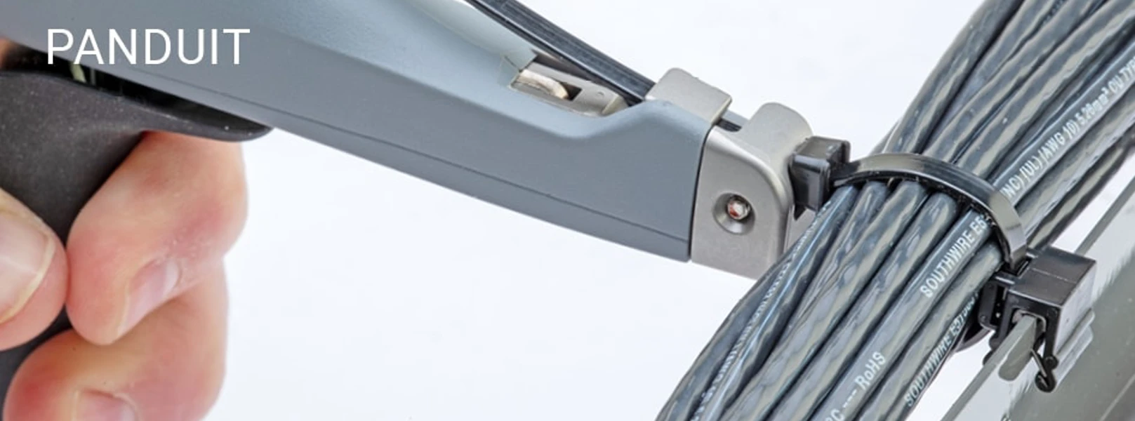 2209 Lev Eban Nyar 945X368px Panduit Kantklips