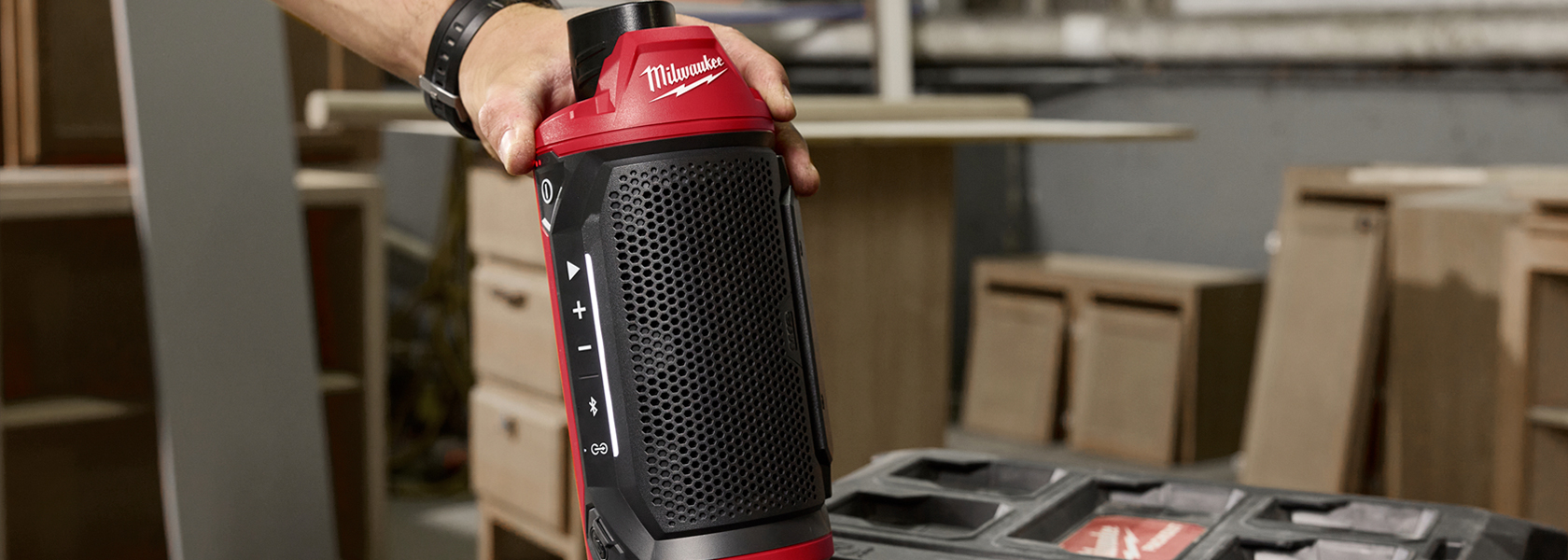 06 2025 Milwaukee 1680X600px